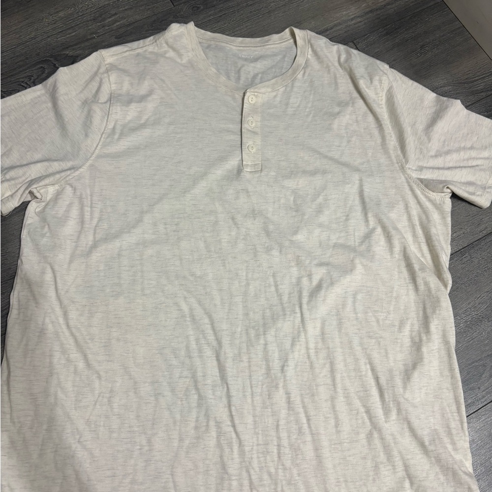 Old Navy Men's Off-White Henley Shirt